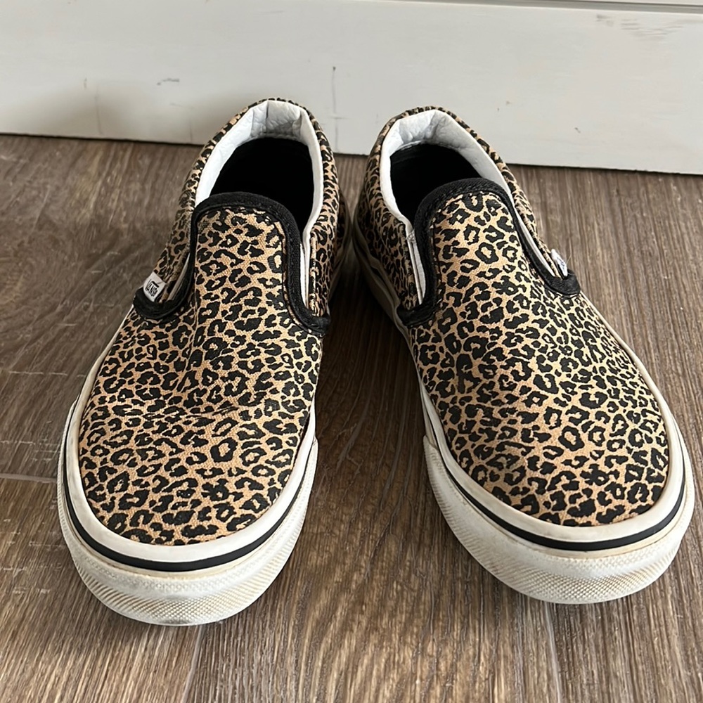 Girls VANS leopard shoes/flats slip on shoes